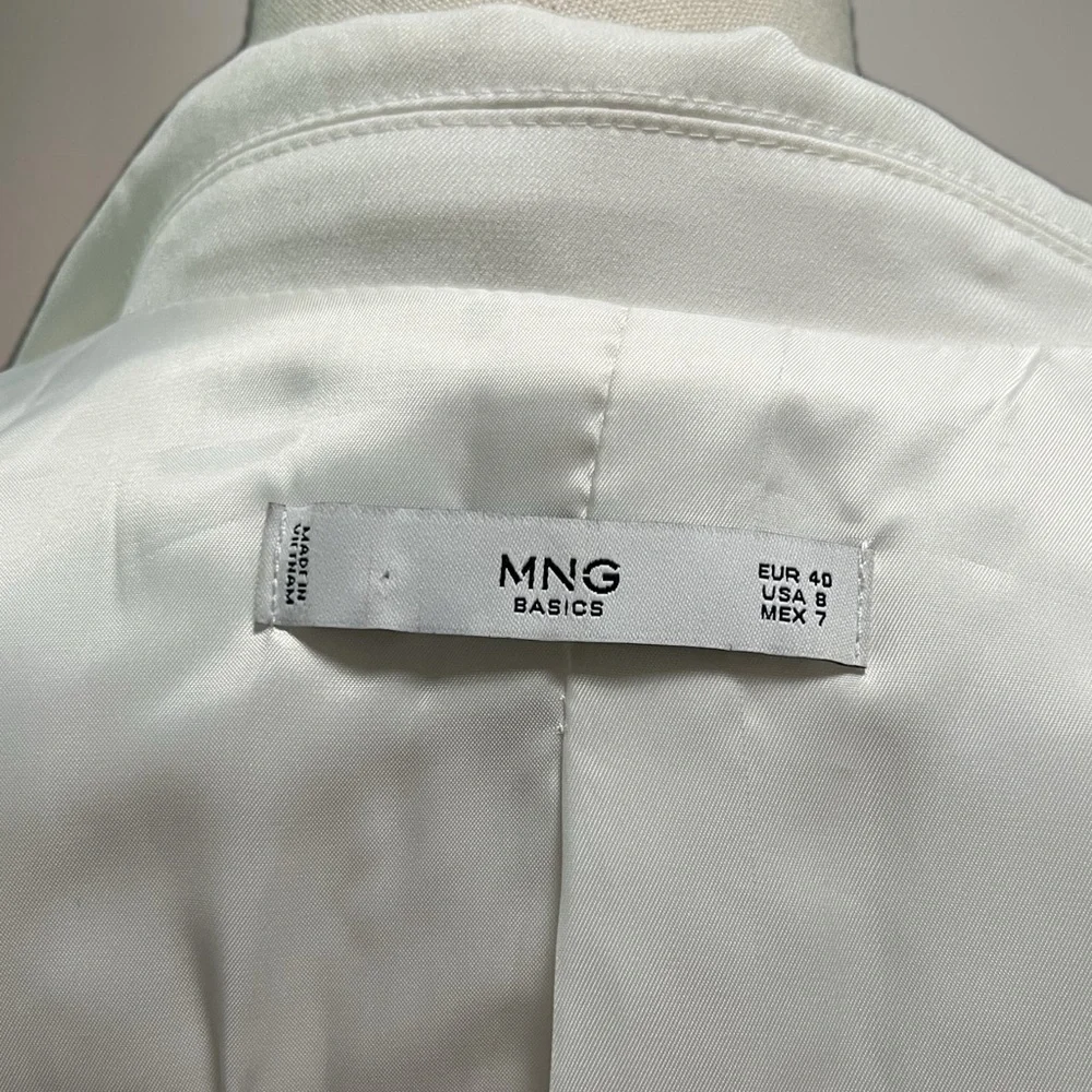 Mango White Blazer Size 8 - Picture 4 of 4